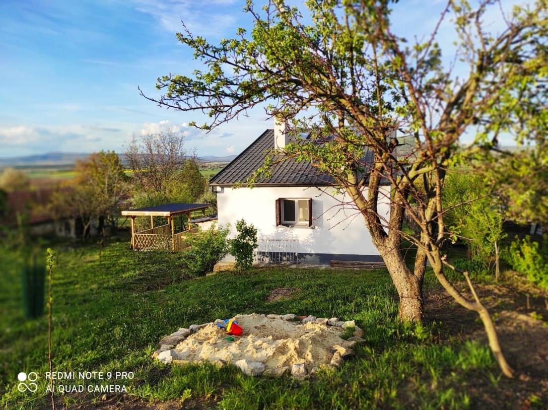 Вілла Agnes Almai Agnes Apples Kisapati Екстер'єр фото